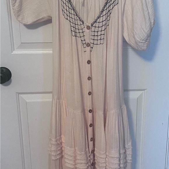 Free People Elegant Cream Sunday Stroll Oversized Embroided Maxi Dress - Picture 3 of 15